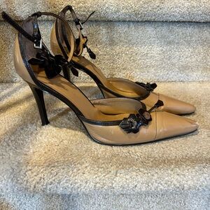 Victoria's Secret Tan and Black Heels